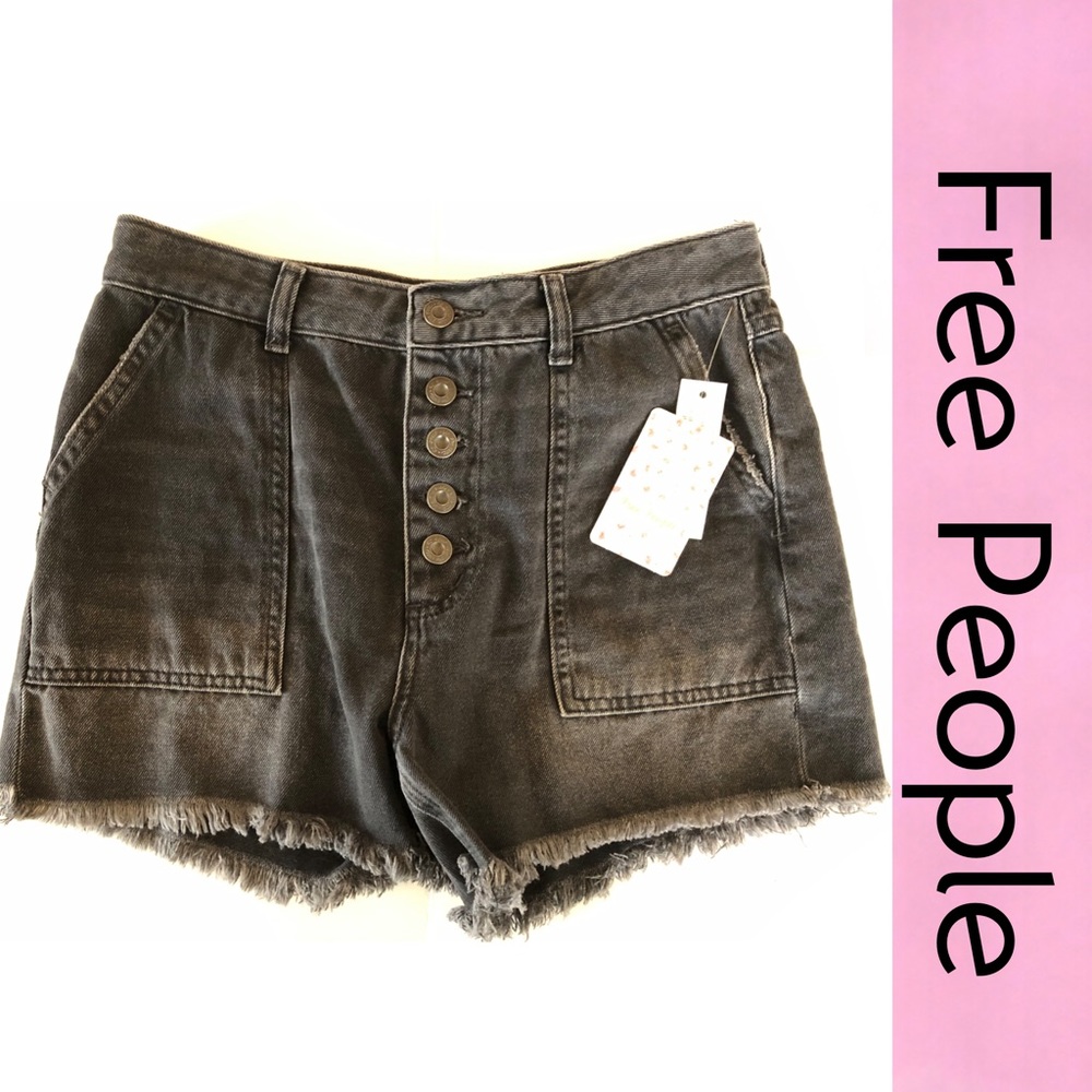 ✨New Price Drop!!✨ FREE PEOPLE Cutoff Black Shorts TAGS💥